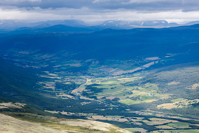 Valley with Dovre seen from Blahoe mountain (Vaga, Norway)