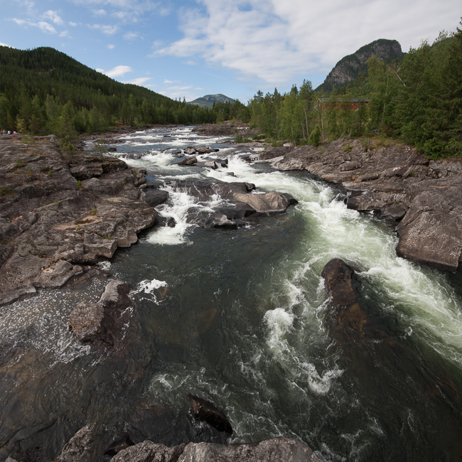 Vermefoss waterfall (between Torpo and Gol, Norway)