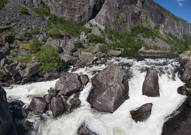 Rapids near Mabo bridge (Mabodalen valley, Norway)