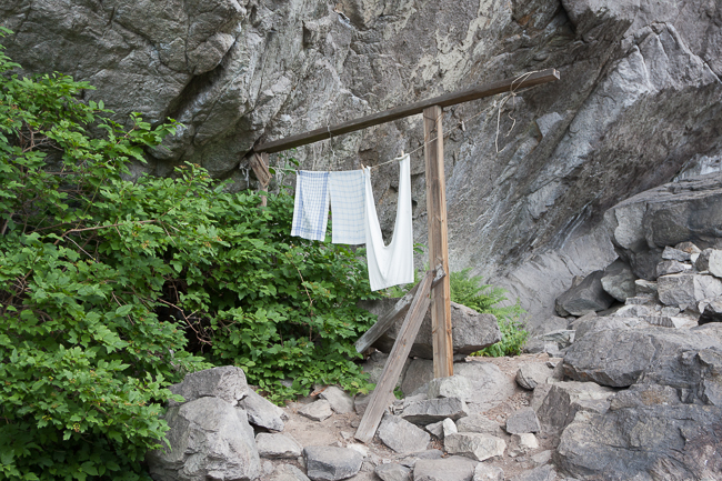 Laundry at Helleren (Jossingfjorden, Sokndal, Norway)